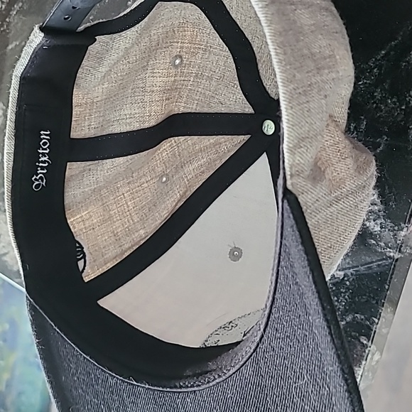 Mens Edmonton Oilers x Brixton snap back hat - Picture 4 of 4